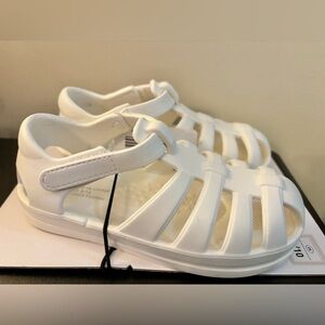 NWT Lily & Dan white sandals size 9/10